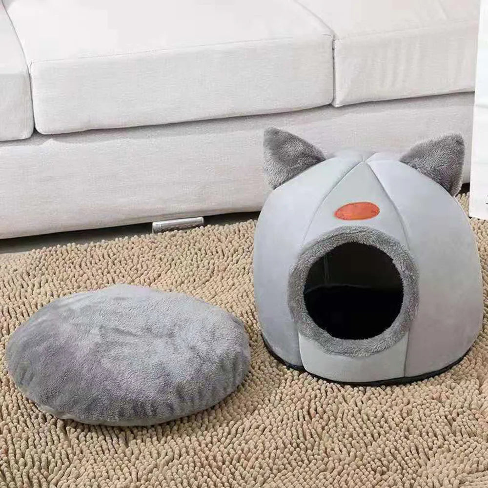 Enclosed Pet Bed With Cat Ears